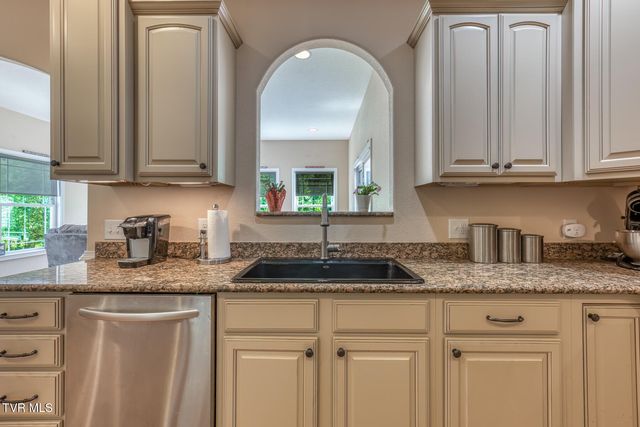 37 Vesta Sue Court, Jonesborough, TN 37659