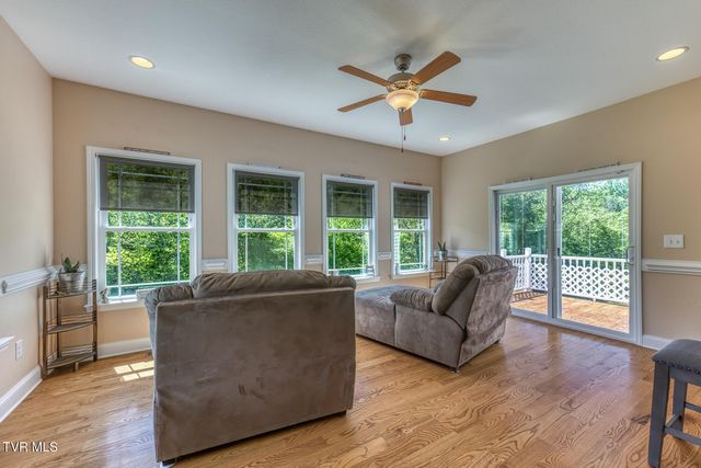 37 Vesta Sue Court, Jonesborough, TN 37659