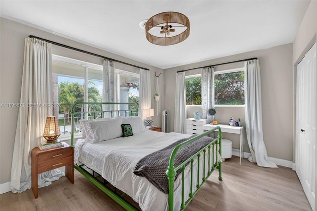 4525 NE 21st Avenue 1, Fort Lauderdale, FL 33308