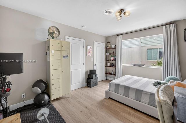 4525 NE 21st Avenue 1, Fort Lauderdale, FL 33308