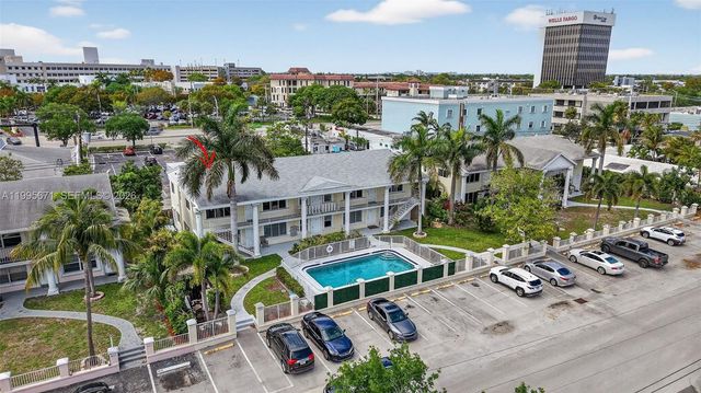 4525 NE 21st Avenue 1, Fort Lauderdale, FL 33308