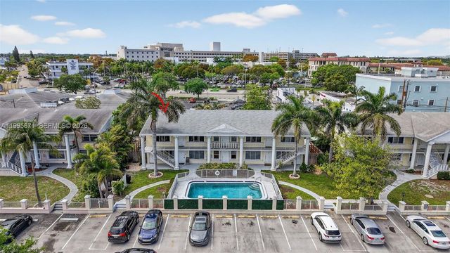 4525 NE 21st Avenue 1, Fort Lauderdale, FL 33308
