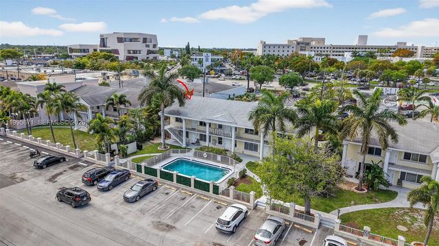 4525 NE 21st Avenue 1, Fort Lauderdale, FL 33308