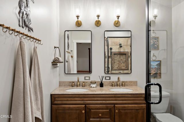 813 Santa Ana Boulevard, Oak View, CA 93022