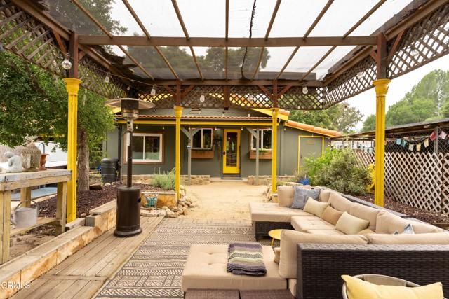 813 Santa Ana Boulevard, Oak View, CA 93022