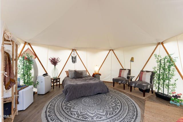 813 Santa Ana Boulevard, Oak View, CA 93022