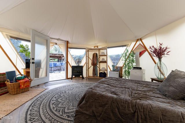 813 Santa Ana Boulevard, Oak View, CA 93022