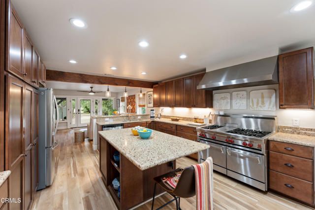 813 Santa Ana Boulevard, Oak View, CA 93022