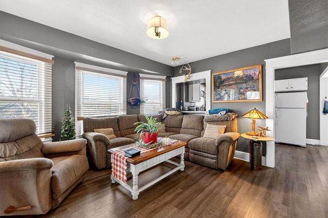 2108 Madison Street, Lexington, MO 64067