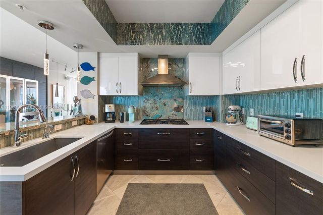 3535 S Ocean drive 1405, Hollywood, FL 33019