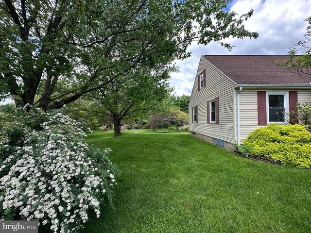 4415 GUITNER ROAD, Chambersburg, PA 17202