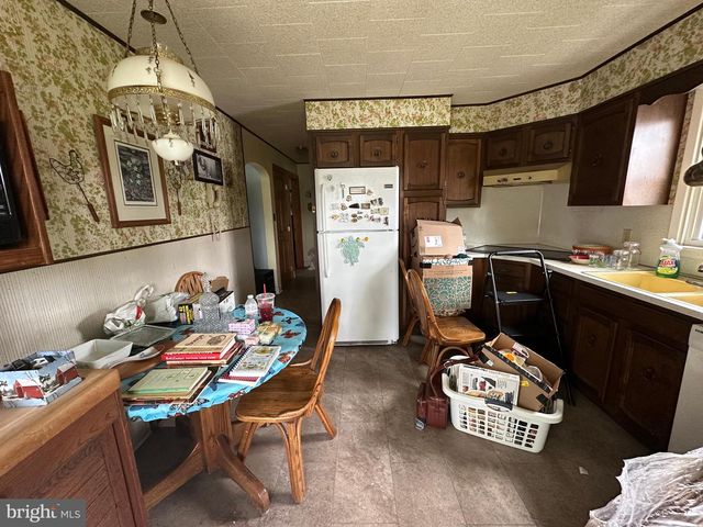 4415 GUITNER ROAD, Chambersburg, PA 17202