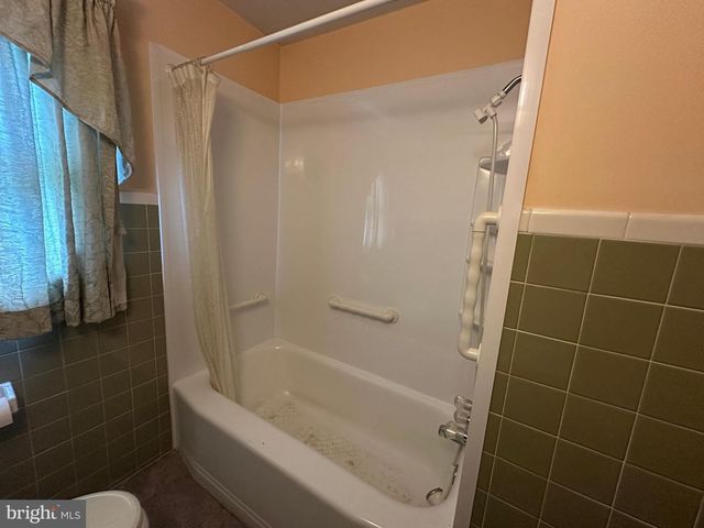 4415 GUITNER ROAD, Chambersburg, PA 17202