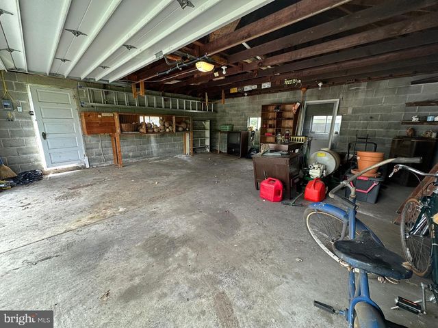 4415 GUITNER ROAD, Chambersburg, PA 17202