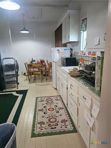 904 S 17th Street, Temple, TX 76504