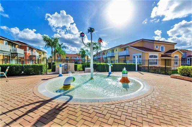 1065 PARK RIDGE CIRCLE, Kissimmee, FL 34746