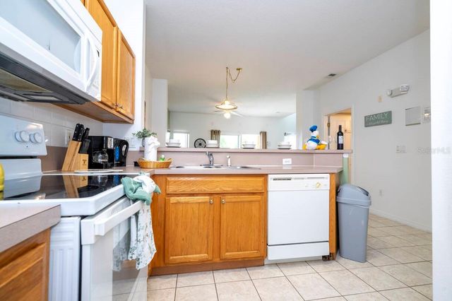 1065 PARK RIDGE CIRCLE, Kissimmee, FL 34746