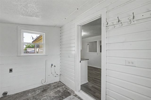 316 W 4th Terrace, Springtown, TX 76082