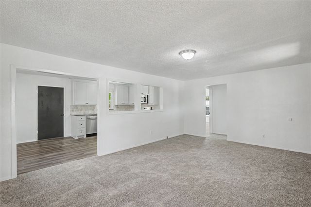 316 W 4th Terrace, Springtown, TX 76082