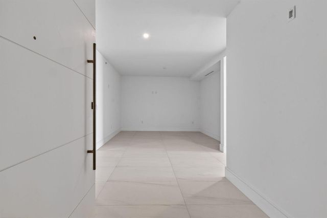 2200 Pga Boulevard 515, Palm Beach Gardens, FL 33408