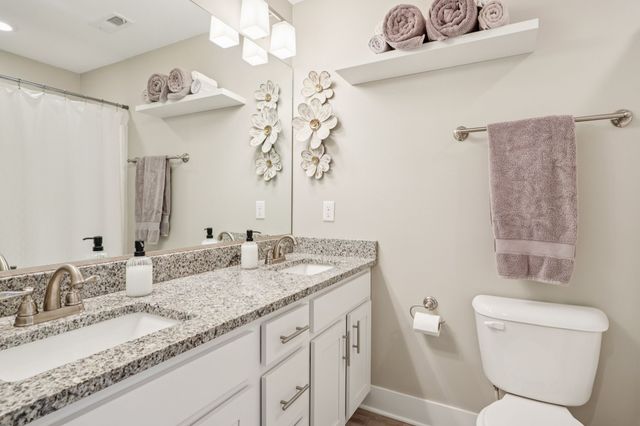 513 SE 17th Street, Grimes, IA 50111