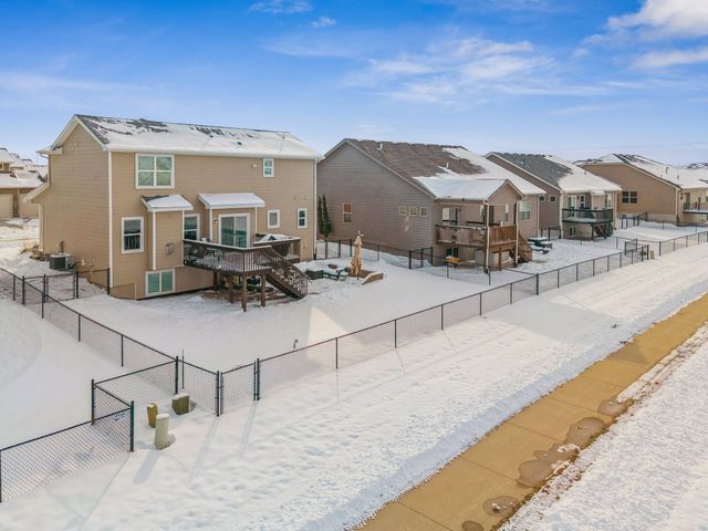 513 SE 17th Street, Grimes, IA 50111