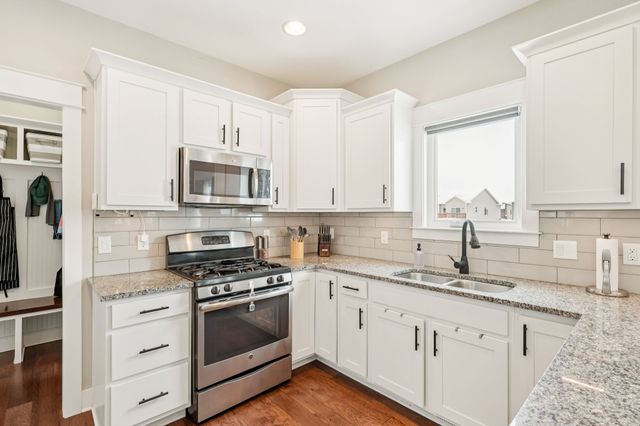 513 SE 17th Street, Grimes, IA 50111