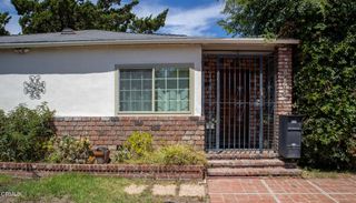 14135 Hatteras Street, Sherman Oaks, CA 91401