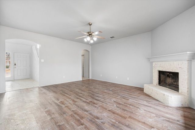 5010 Hanover Street, Lubbock, TX 79416