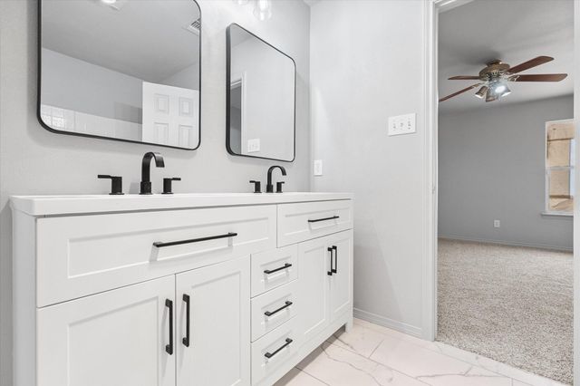 5010 Hanover Street, Lubbock, TX 79416