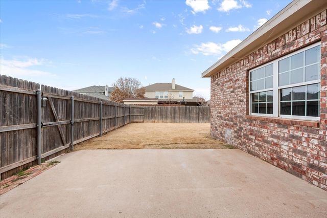 5010 Hanover Street, Lubbock, TX 79416