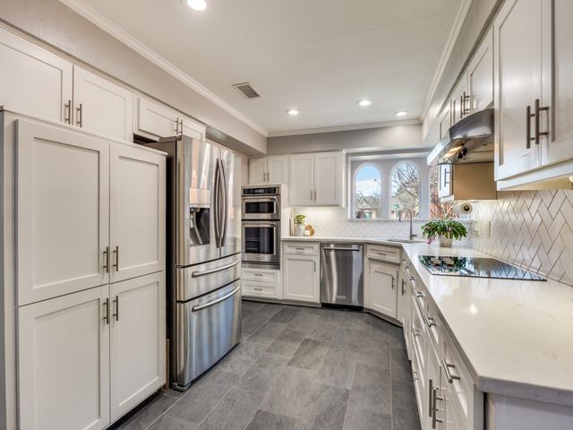 9614 Windy Crest Court, Dallas, TX 75243