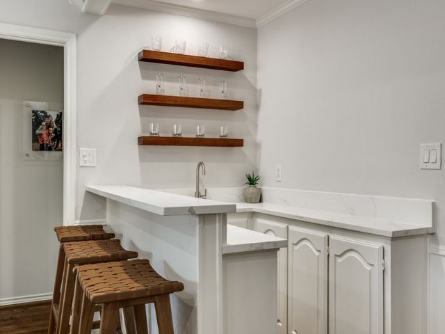 9614 Windy Crest Court, Dallas, TX 75243