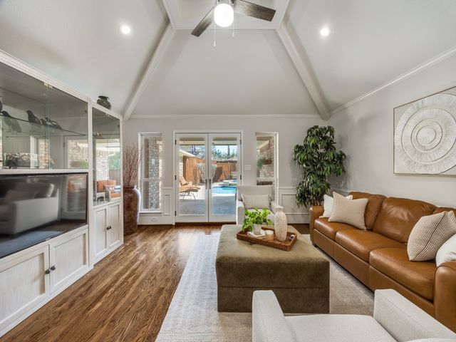 9614 Windy Crest Court, Dallas, TX 75243