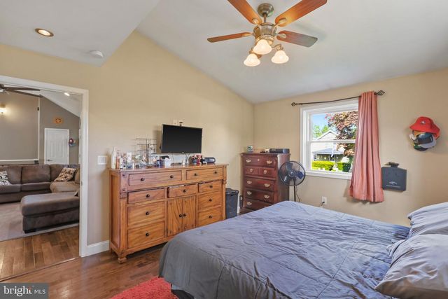 19 MADISON RD, Willow Grove, PA 19090