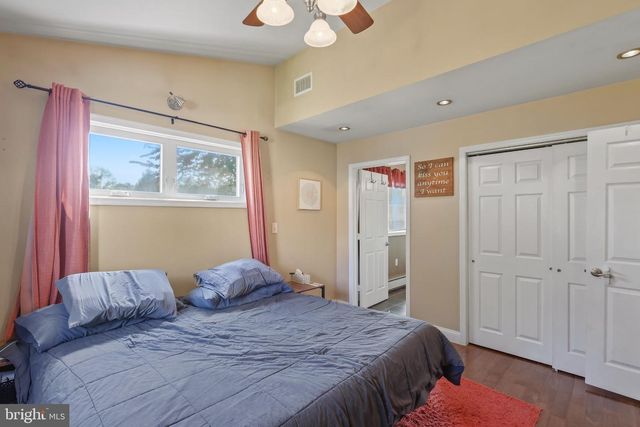 19 MADISON RD, Willow Grove, PA 19090