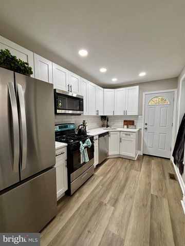 315 E 13TH ST, Wilmington, DE 19801