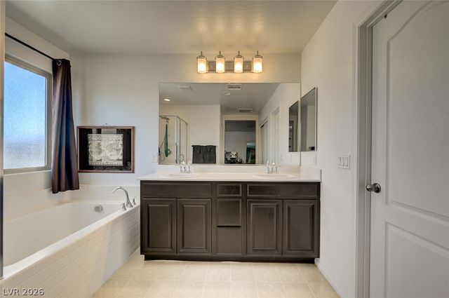6580 Pine Hall Avenue, Las Vegas, NV 89122