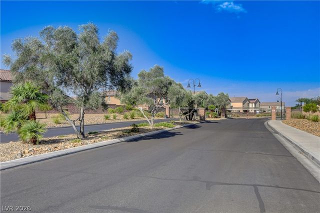 6580 Pine Hall Avenue, Las Vegas, NV 89122