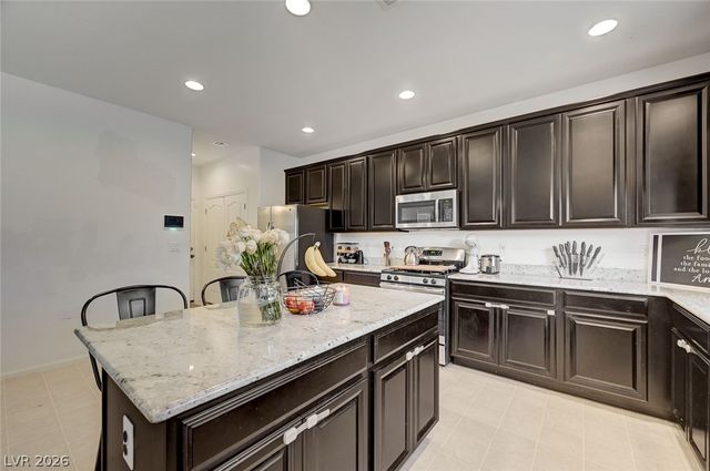 6580 Pine Hall Avenue, Las Vegas, NV 89122
