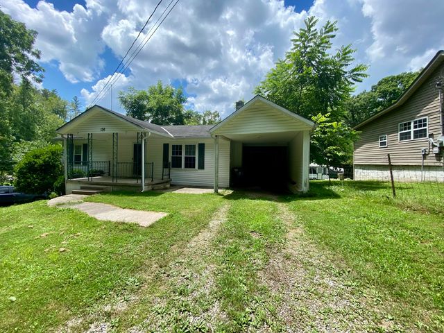 136 State Garage Road, Stearns, KY 42647