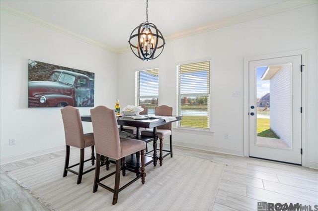 38429 Queen St, Prairieville, LA 70769