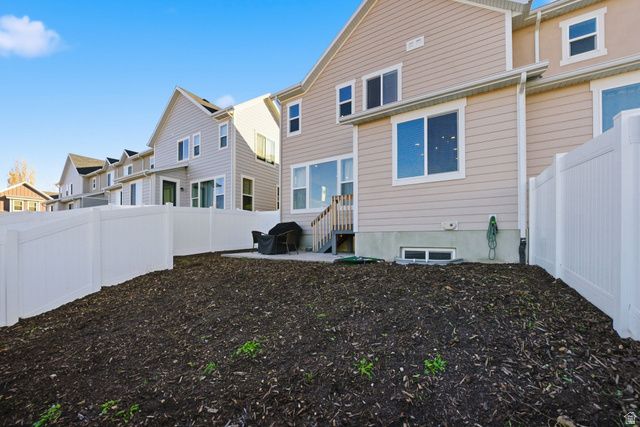 8252 W CASCADE VIEW WAY, Magna, UT 84044