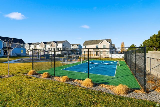 8252 W CASCADE VIEW WAY, Magna, UT 84044