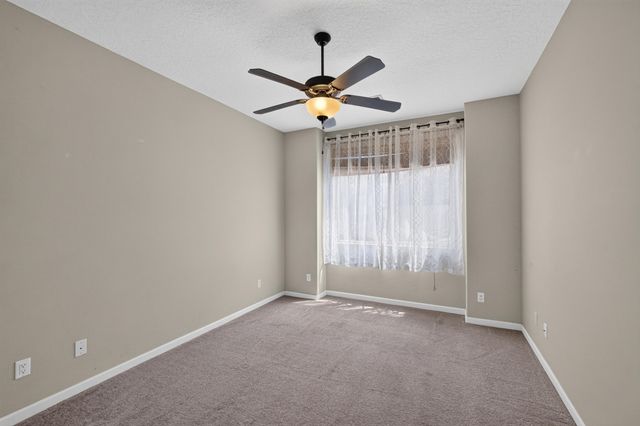 160 Zuni River Circle SW, Los Lunas, NM 87031