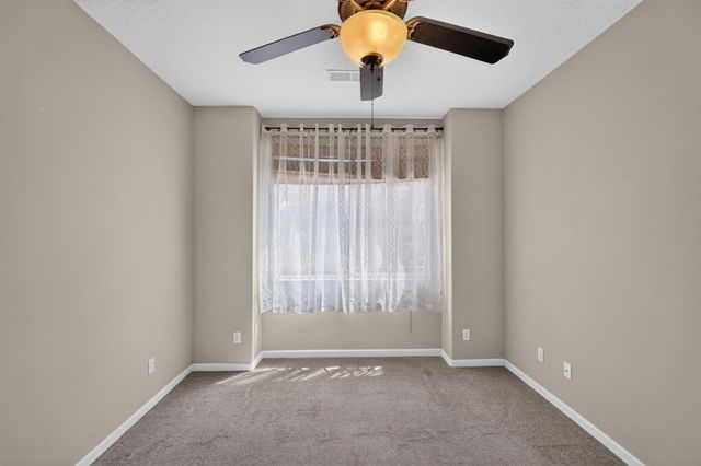 160 Zuni River Circle SW, Los Lunas, NM 87031