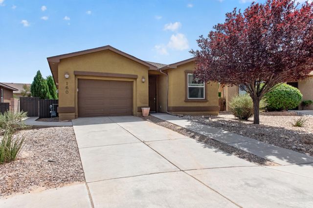 160 Zuni River Circle SW, Los Lunas, NM 87031