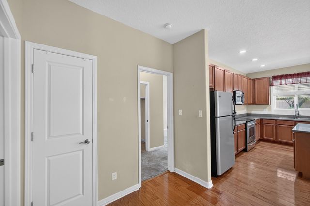 160 Zuni River Circle SW, Los Lunas, NM 87031