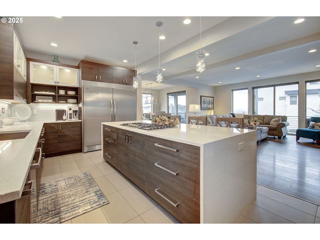 1902 N 18TH Ct, Washougal, WA 98671