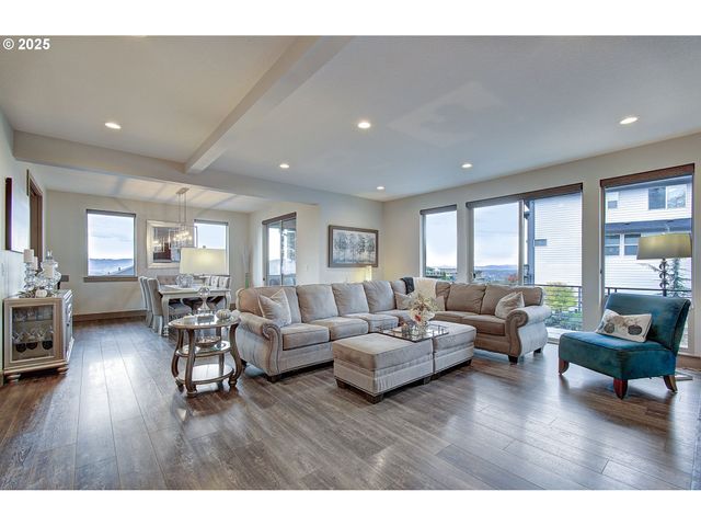 1902 N 18TH Ct, Washougal, WA 98671